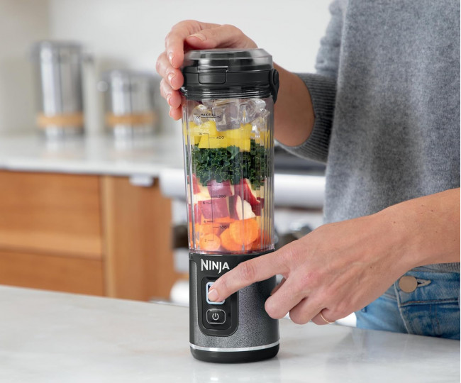 Аккумуляторный портативный блендер Ninja Blast Portable Blender